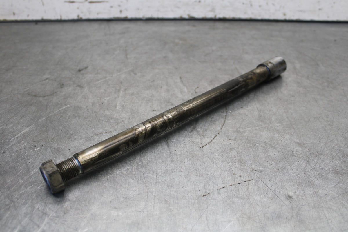 05-06 YAMAHA ROYAL STAR REAR AXLE BACK WHEEL RIM PIVOT BOLT AXEL BB697