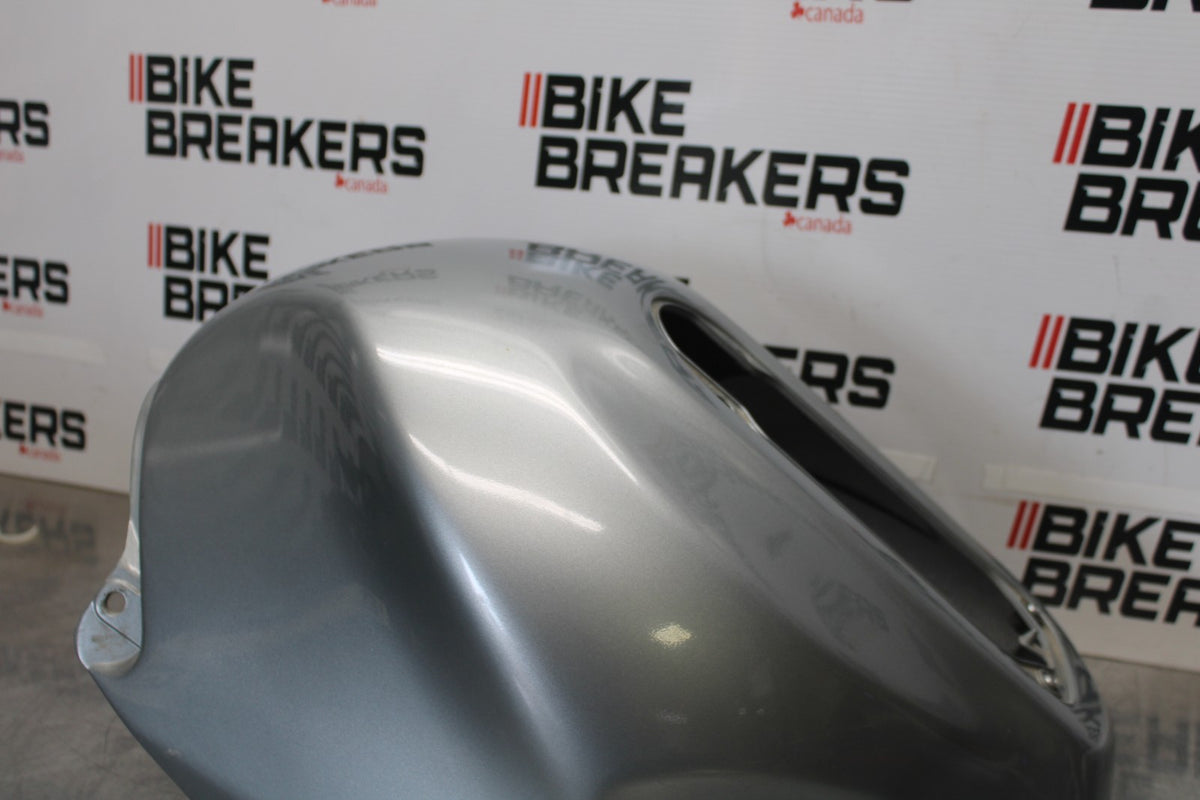 00-05 KAWASAKI NINJA ZX12R OEM GAS TANK FUEL CELL COVER FAIRING COWL BB892