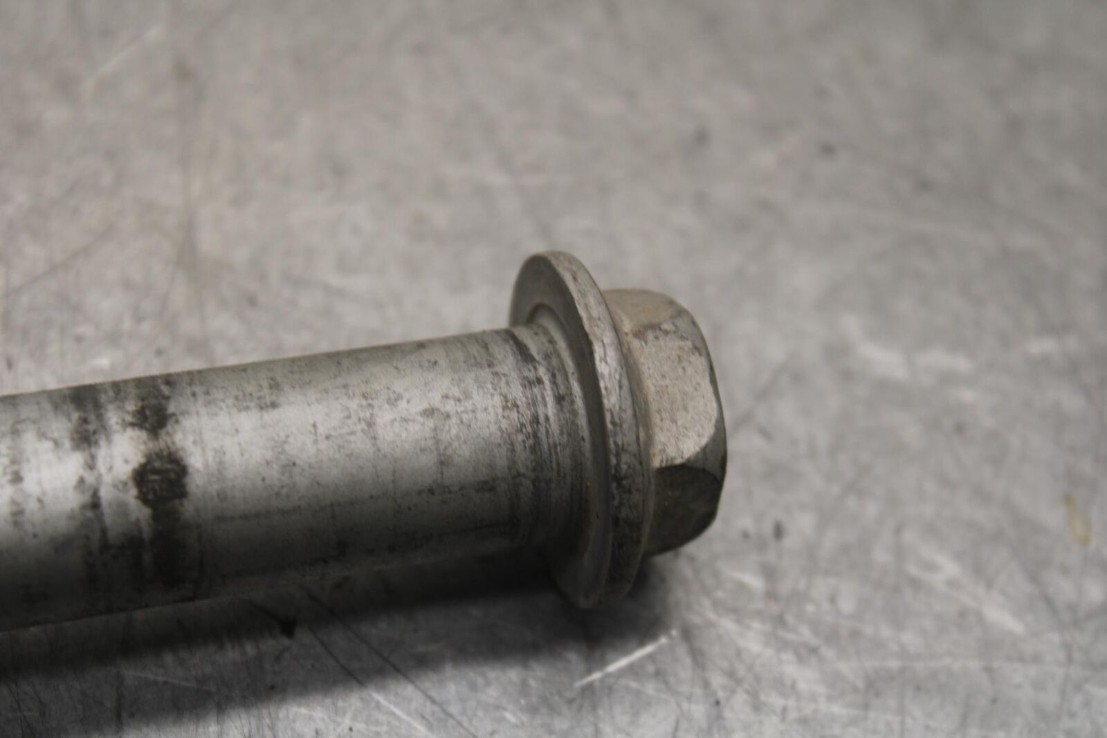 2008 Honda CBF1000 REAR AXLE BACK WHEEL RIM PIVOT BOLT AXEL BB641