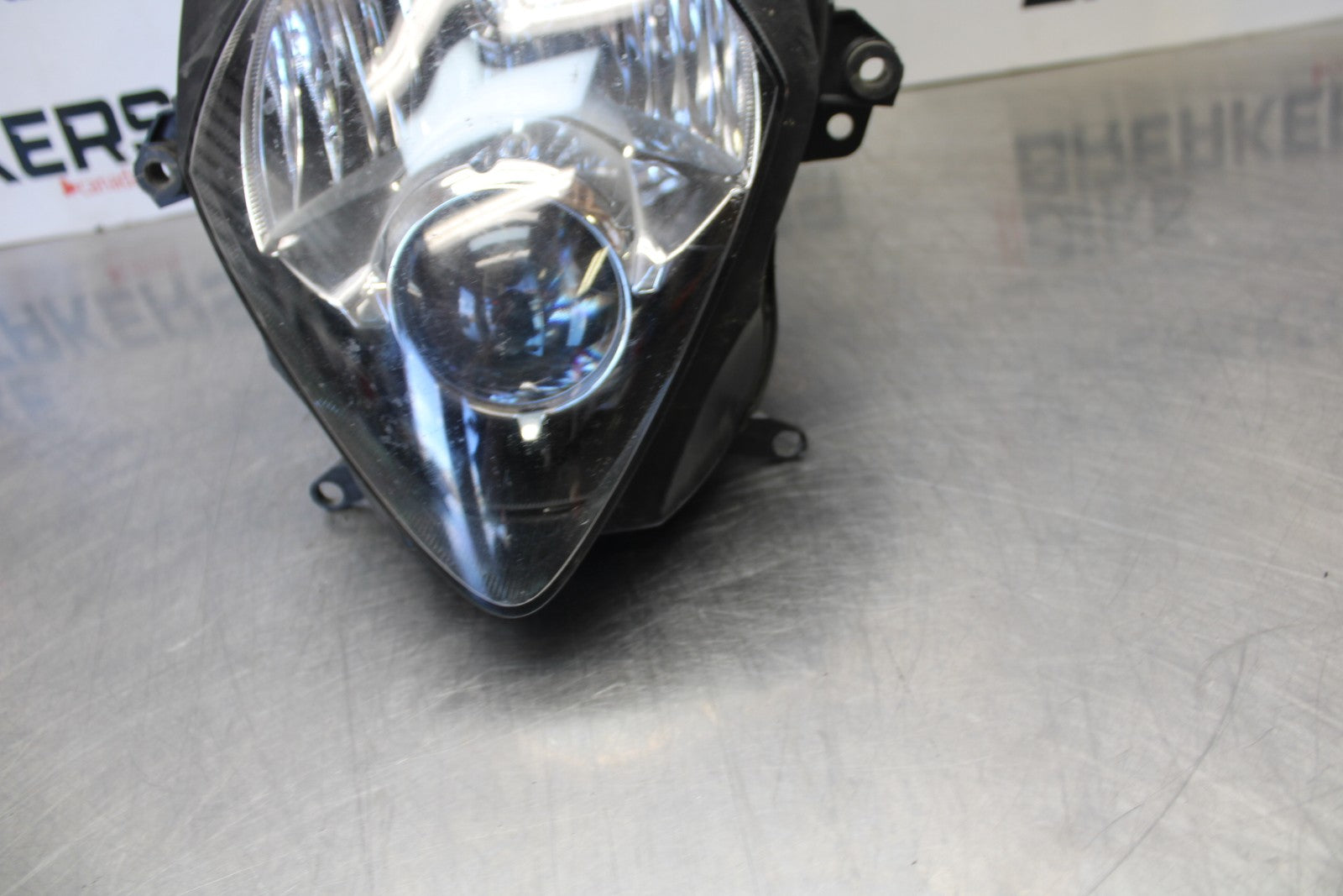 07 SUZUKI GSXR1000 FRONT HEADLIGHT HEAD LIGHT LAMP 35100-21H00-999 BB770