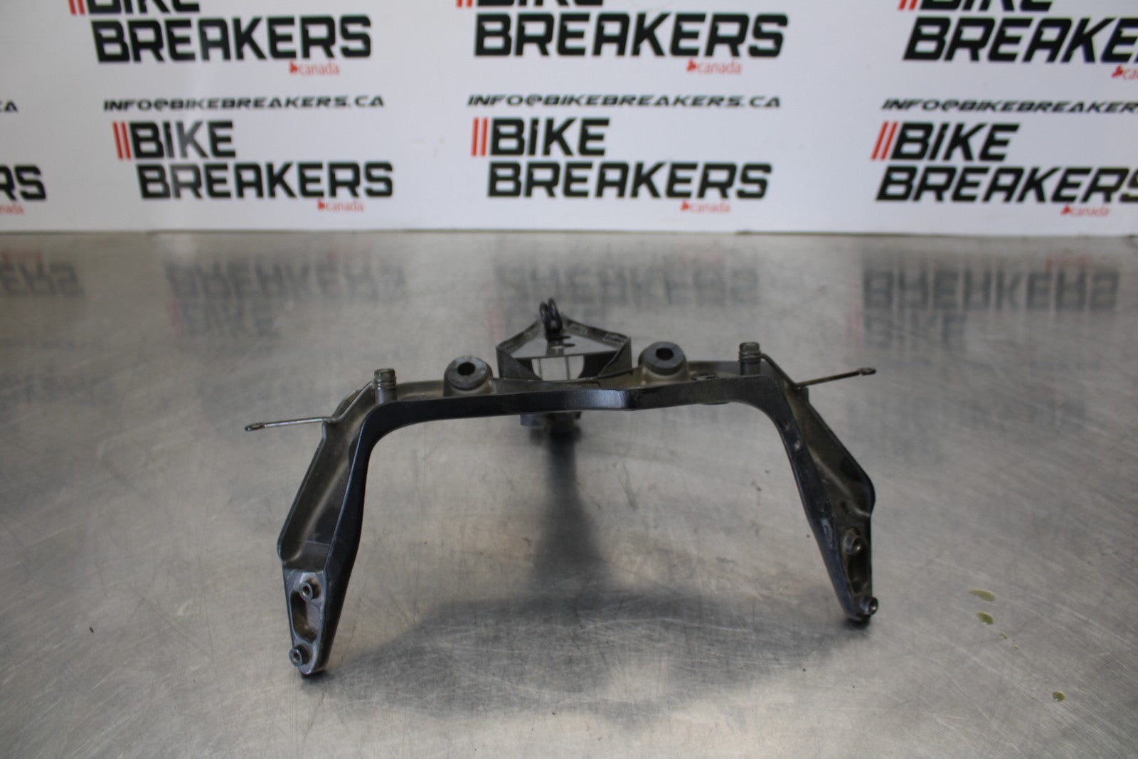 01-06 HONDA CBR600F4I UPPER FAIRING MIRROR GAUGES STAY BRACKET BB185