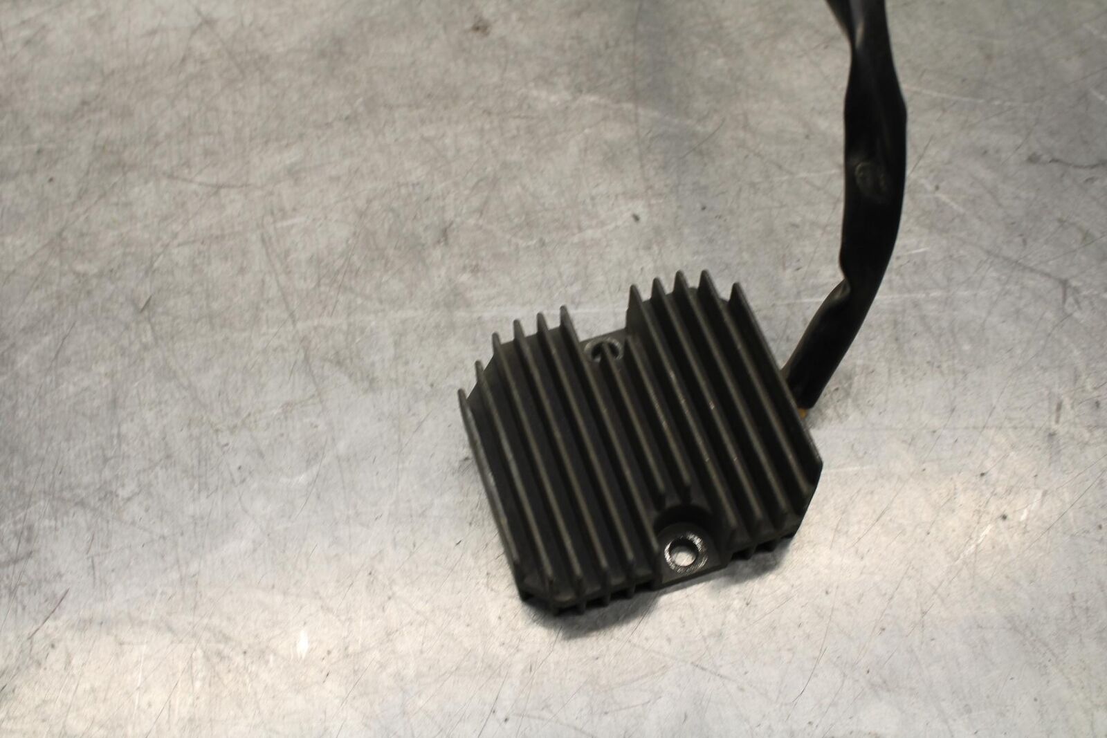 01-02 HONDA SHADOW SPIRIT 750 RECTIFIER VOLTAGE REGULATOR BB632