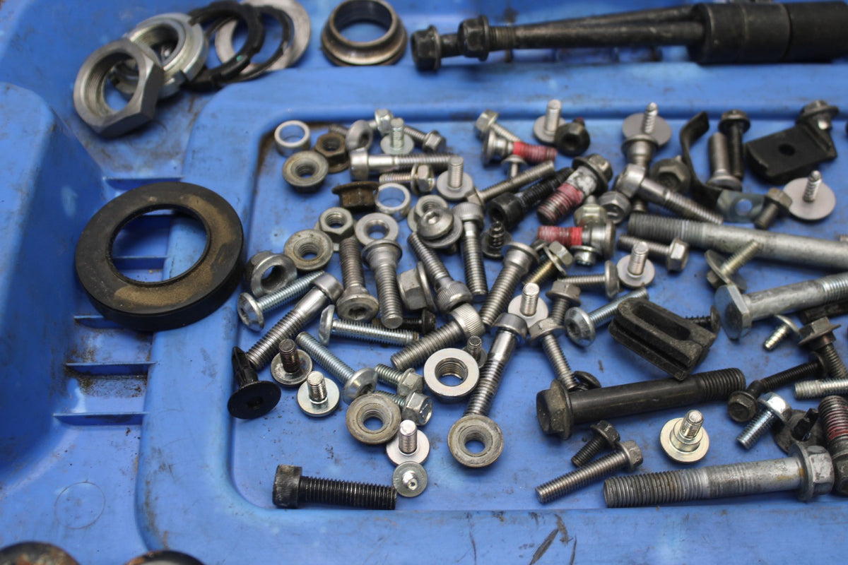 23-26 KAWASAKI NINJA ZX4RR MOUNTING BOLTS HARDWARE SCREWS BB898