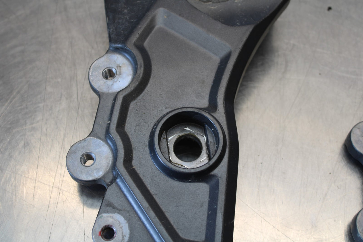 22-25 YAMAHA YZF R7 LEFT RIGHT REARSET REAR SET BRACKETS MOUNTS BB176
