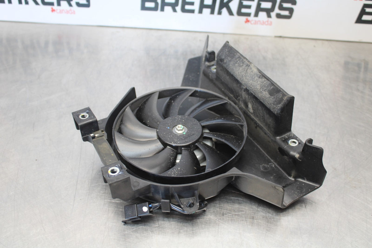 18-23 KAWASAKI NINJA 400 EX400 ABS ENGINE RADIATOR COOLING FAN BB192