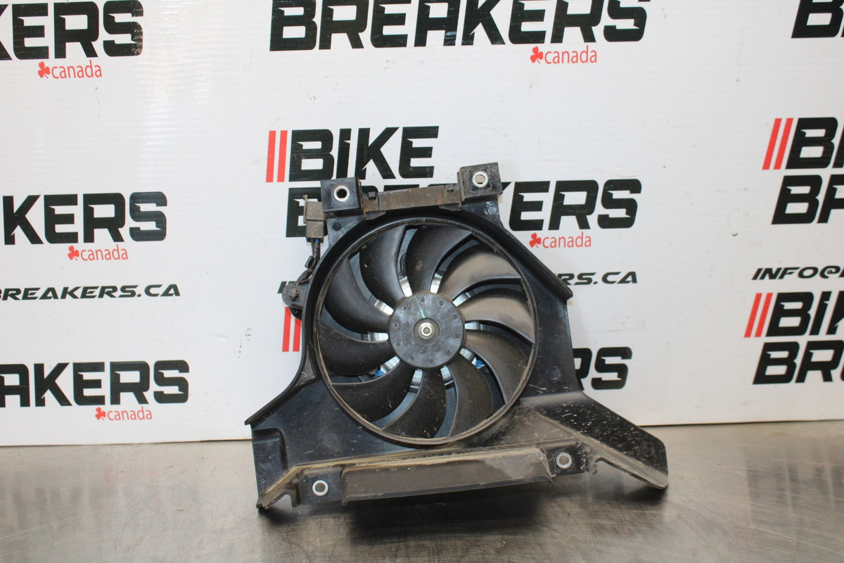 18-23 KAWASAKI NINJA 400 EX400 ABS ENGINE RADIATOR COOLING FAN BB177