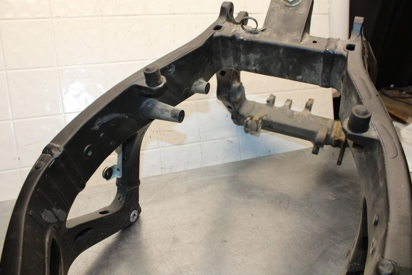 2015 Suzuki GSXR750 FRAME CHASSIS 41100-15J00-YAP BB595
