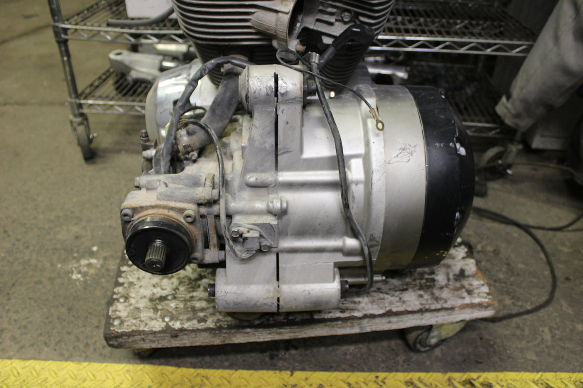 02-04 HONDA VTX1800S ENGINE MOTOR BB712
