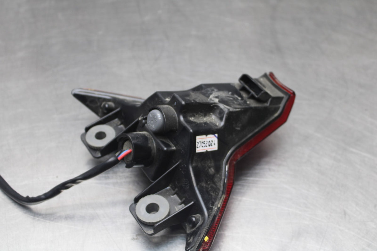 23-24 KAWASAKI ZX4R ZX 4RR ZX4 RR REAR TAIL TAILLIGHT BACK BRAKE LIGHT BB827