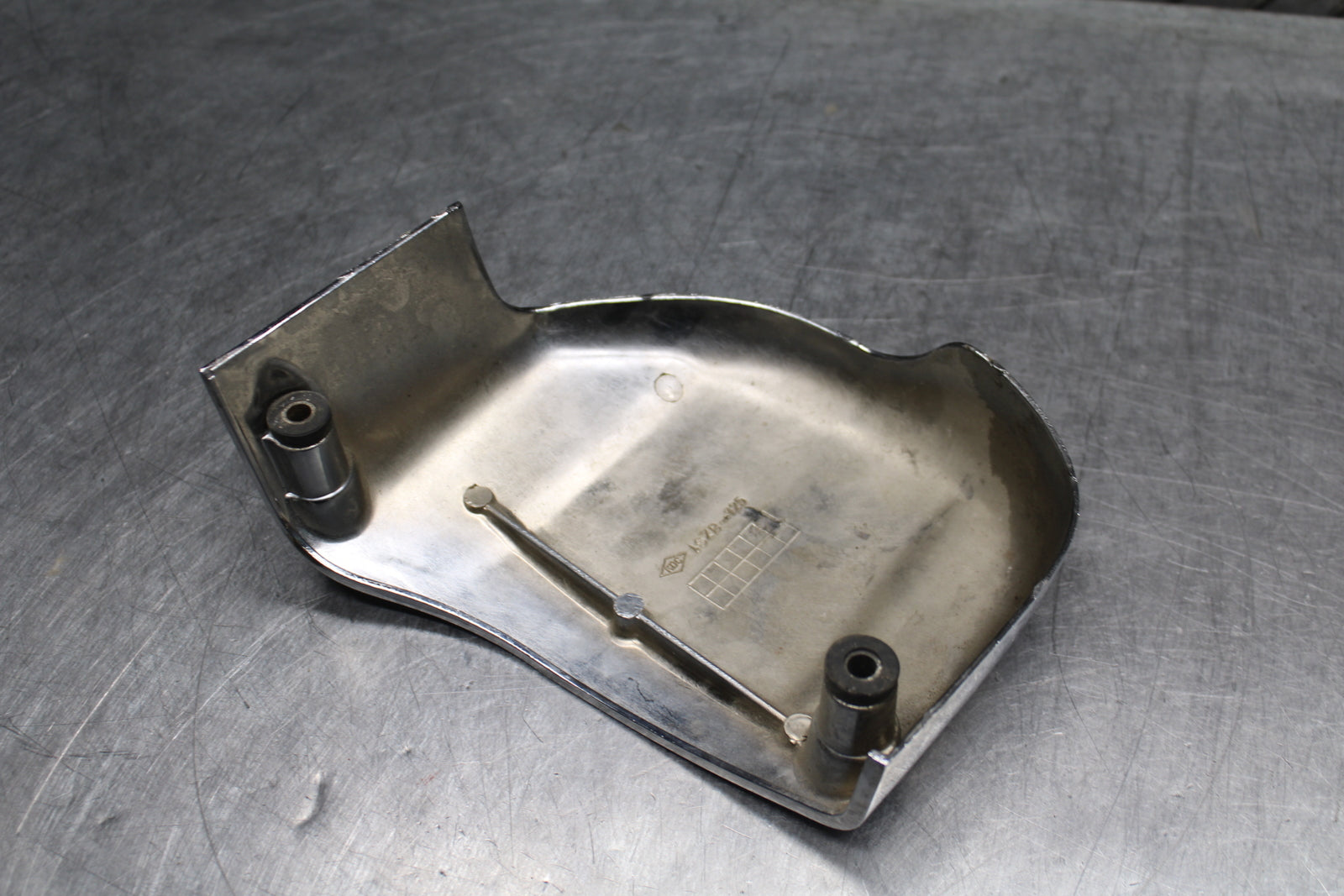 00 SUZUKI INTRUDER 1500 VL1500 ENGINE COVER BB761
