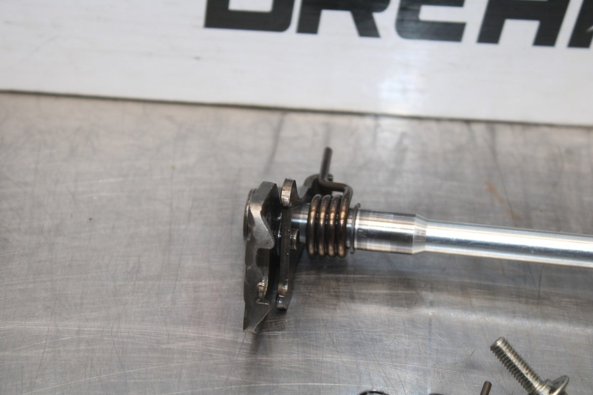 06-07 SUZUKI GSXR 600 SHIFTER SHIFT SHAFT BB848