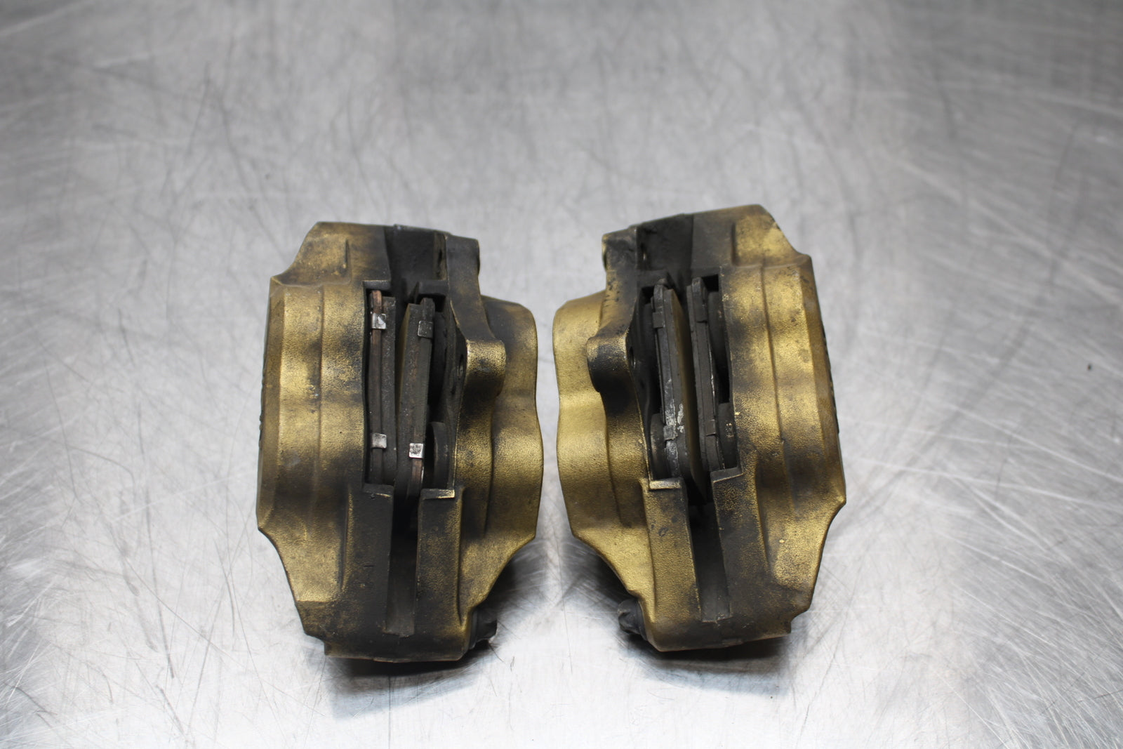 98-05 HONDA SUPER HAWK 1000 VTR1000F RIGHT LEFT FRONT BRAKE CALIPER SET BB152