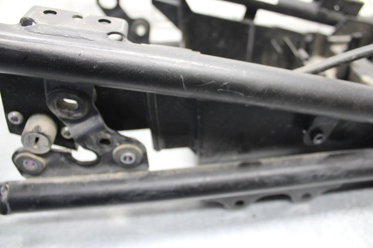 2012 Yamaha FZ8 REAR BACK TAIL SUBFRAME SUB FRAME BB550