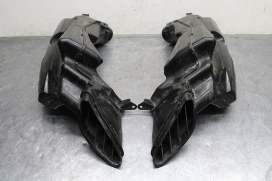 08-10 SUZUKI GSXR 600 RIGHT LEFT AIR INTAKE DUCTS BB132