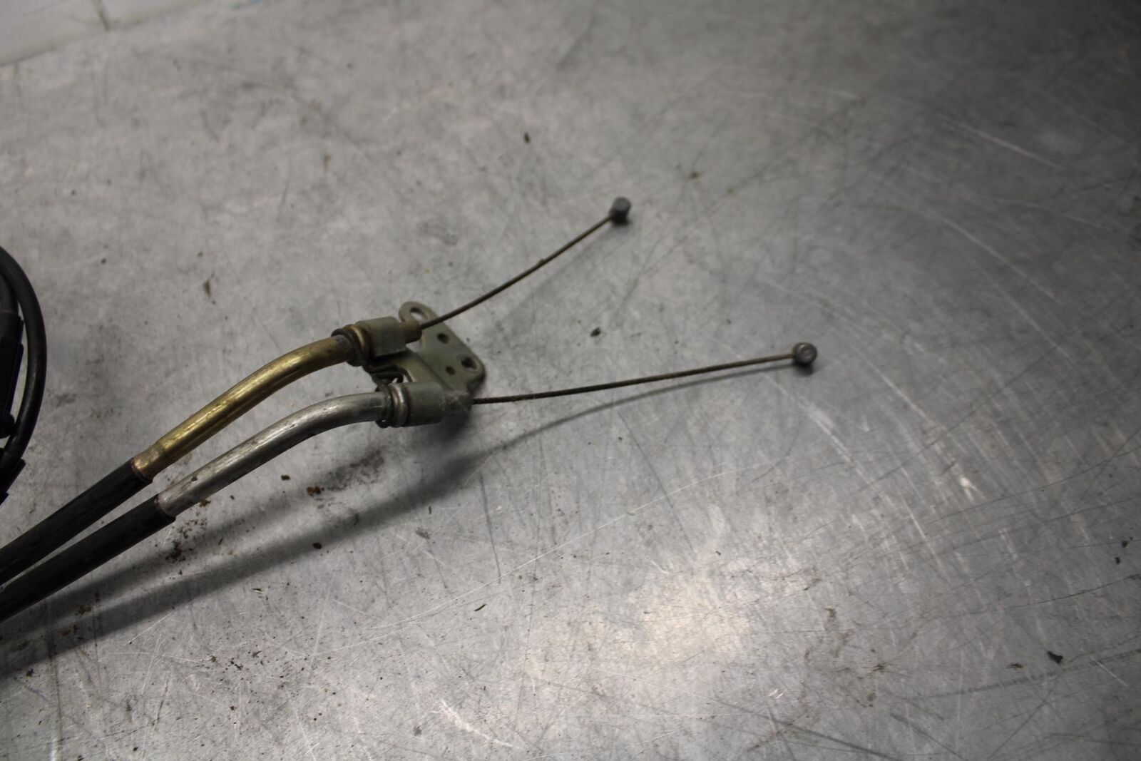 06-07 KAWASAKI NINJA ZX14R THROTTLE CABLES LINES BB433