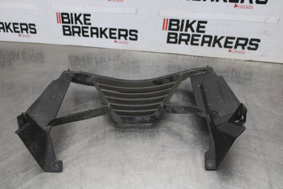 20-23 BMW F900R ENGINE RADIATOR RADIATER COVER GUARD BB923