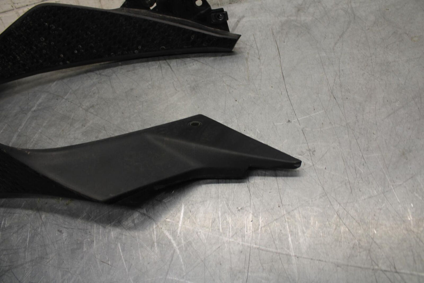 2013 Kawasaki Ninja 300  ABS RIGHT LEFT GAS FUEL TANK PANELS COVERS TRIM BB518