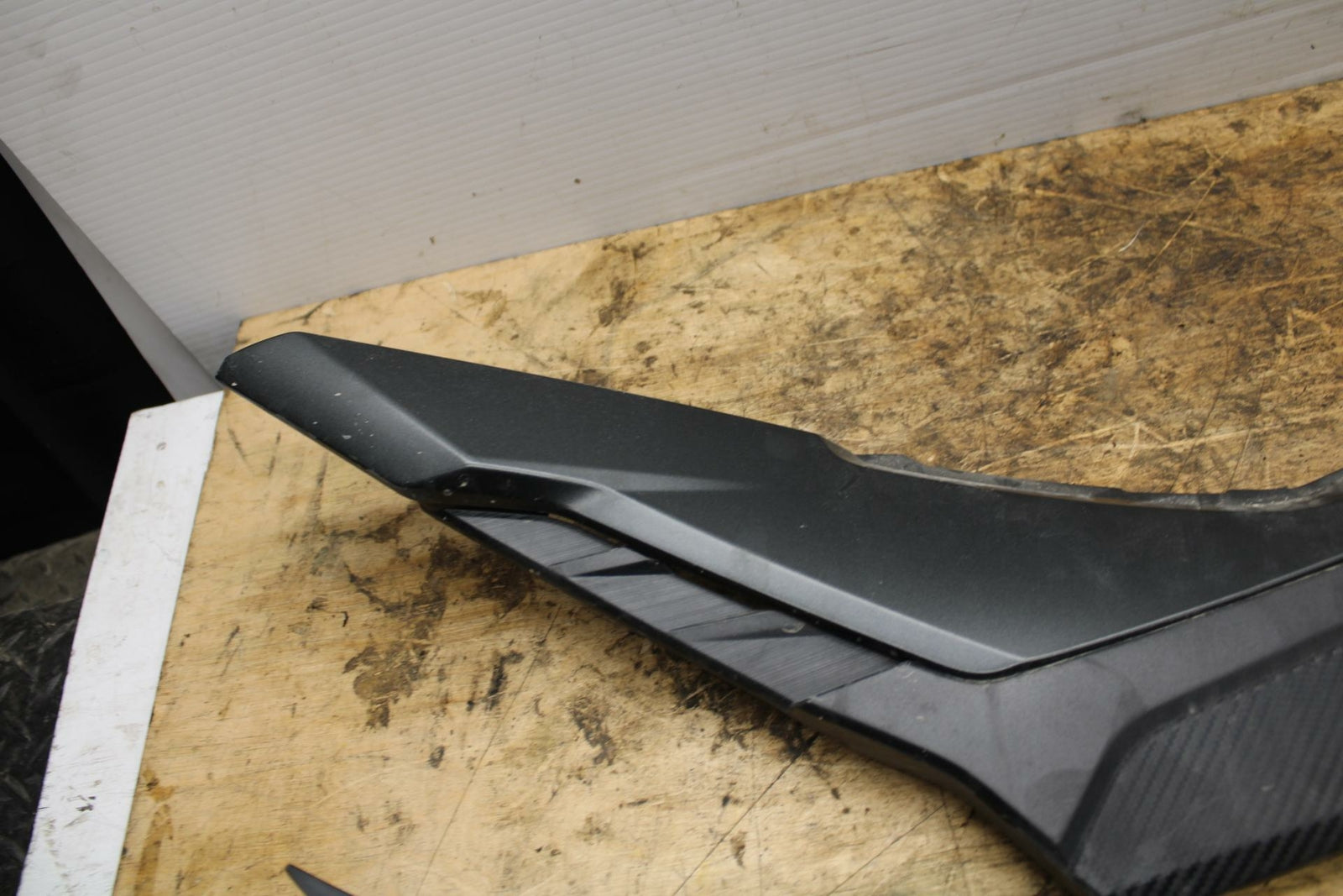 16-18 HONDA CBR500R RIGHT LEFT FRONT SIDE SEAT PANELS TRIMS COWLS BB345 