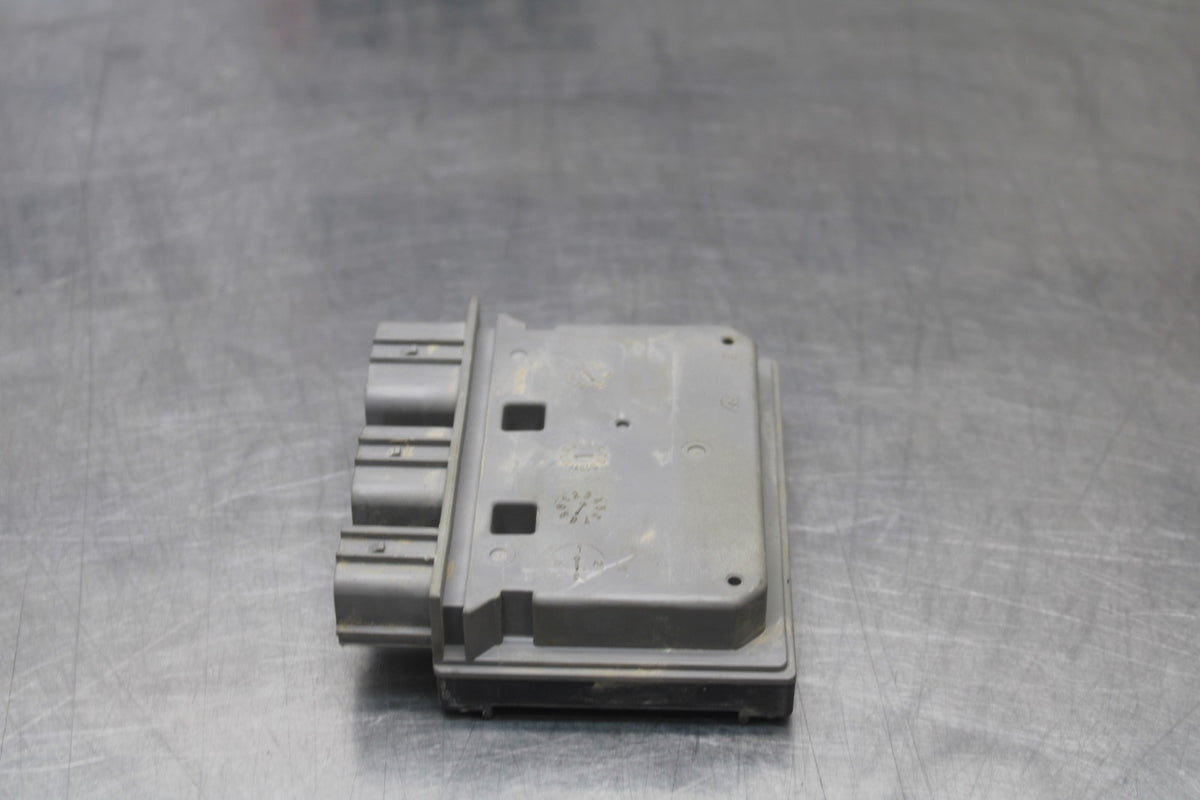 24-25 KAWASAKI NINJA ZX6R RELAY ASSEMBLY FUSE BOX BB785