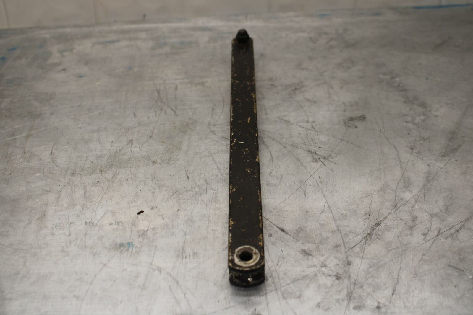 85 YAMAHA RZ500 REAR BACK BRAKE TORQUE ROD SHAFT BAR BB27 B