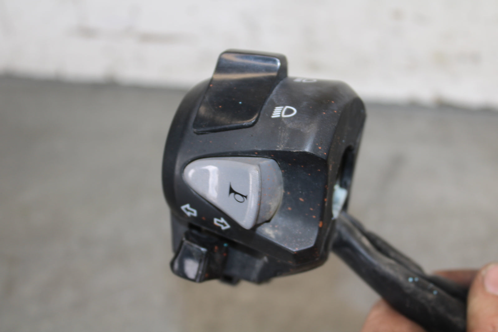 13-15 HONDA CBR500R LEFT CLIP ON HANDLE HORN SIGNALS SWITCH SWITCHES BB704