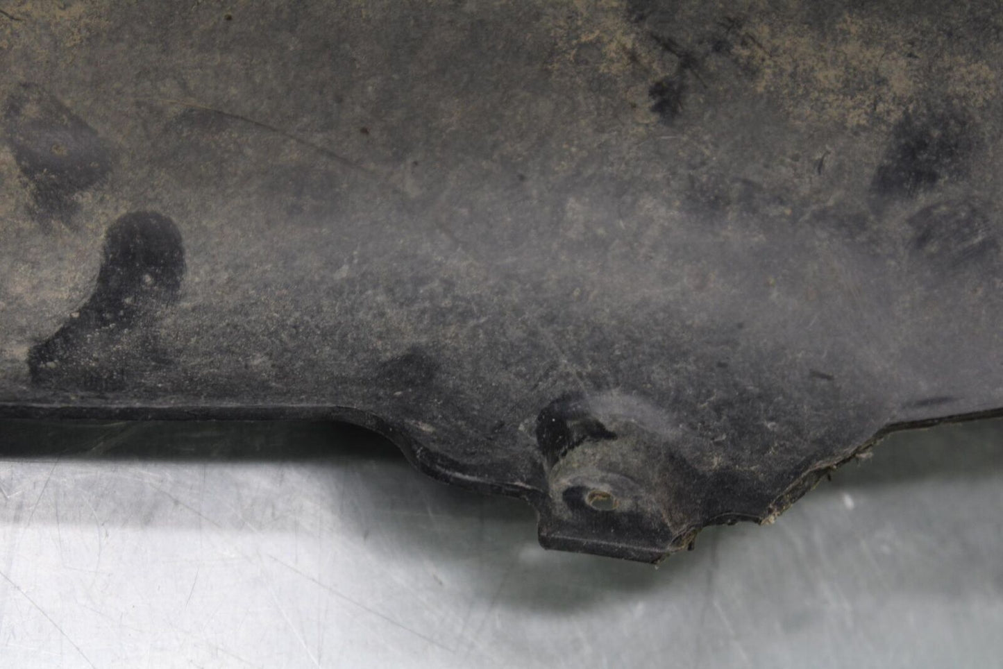 80-83 SUZUKI GS750E REAR BACK FENDER MUD GUARD BB82