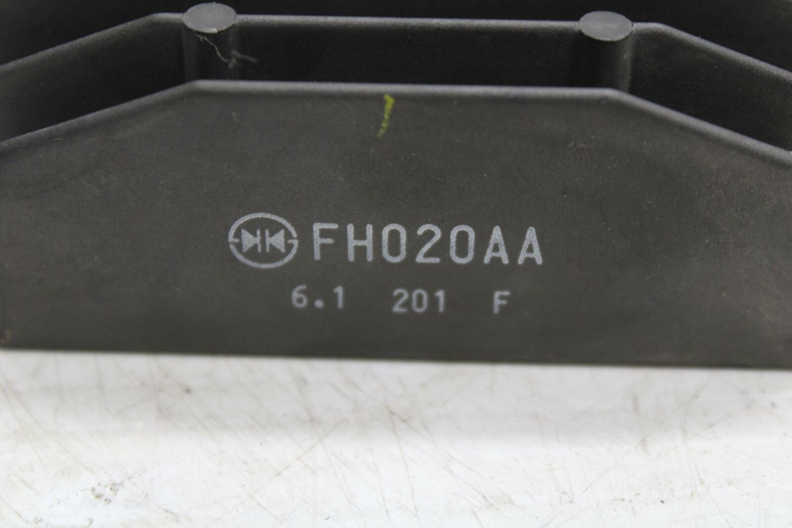 16-21 YAMAHA XSR900 RECTIFIER VOLTAGE REGULATOR BB362
