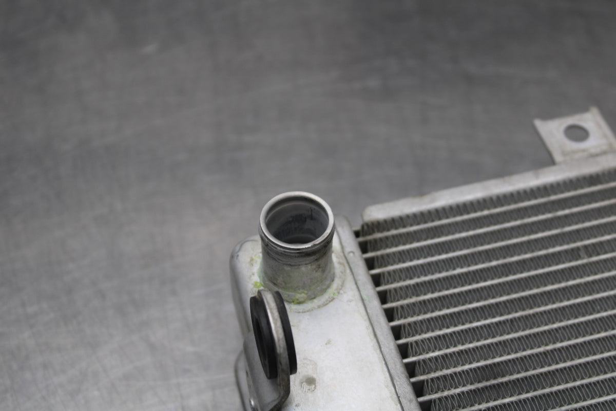 06 KAWASAKI NINJA 650 EX650 ENGINE RADIATOR MOTOR COOLER COOLING RADIATER BB823