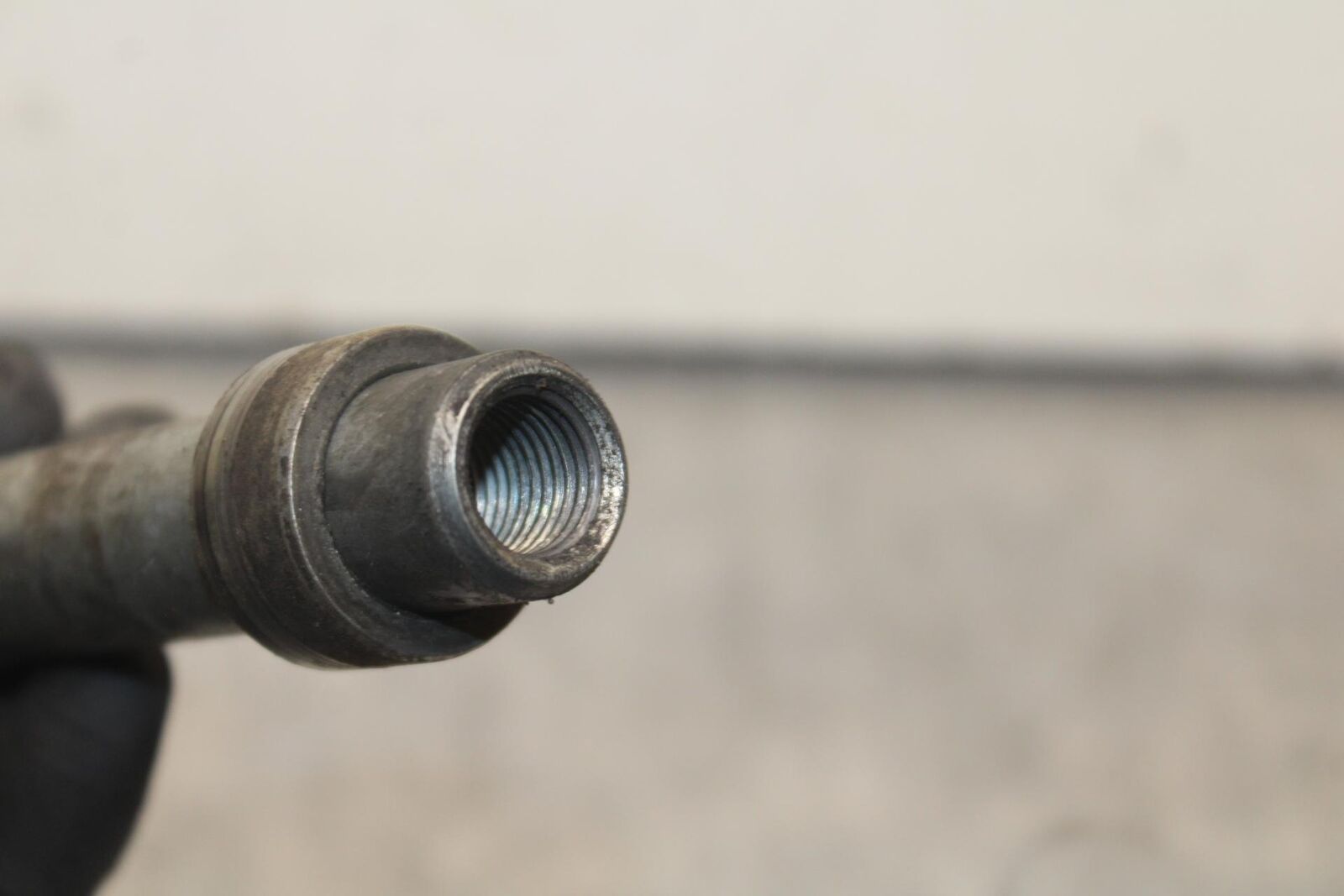2001 Honda ST1100 FRONT WHEEL RIM AXLE PIVOT BOLT BB89