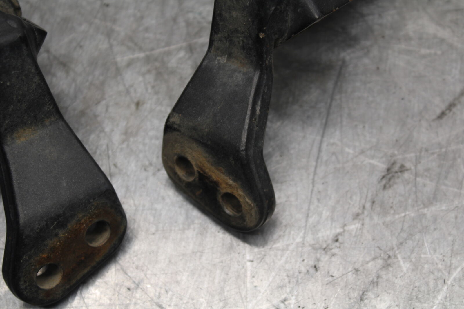 08-18 KAWASAKI KLR650 FRONT FOOT RESTS PEGS STEPS SET PAIR BB707