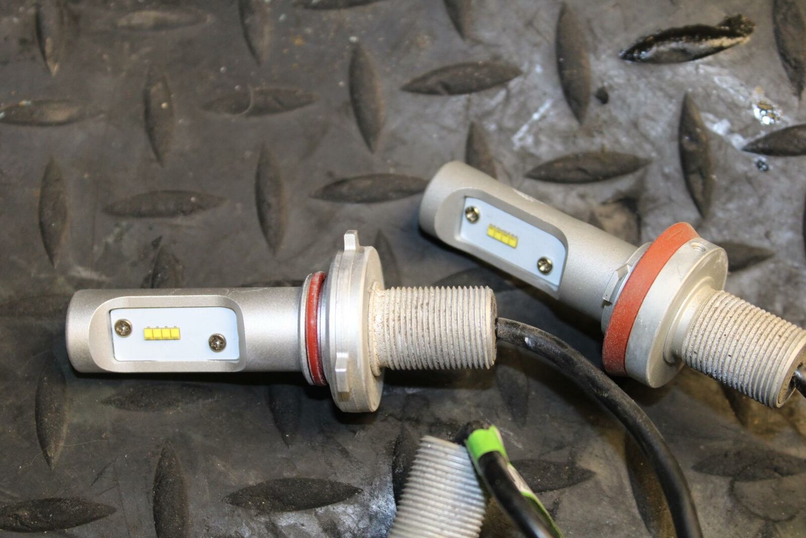 10 SUZUKI GSXR750 HEADLIGHT LED BULBS KIT BB190