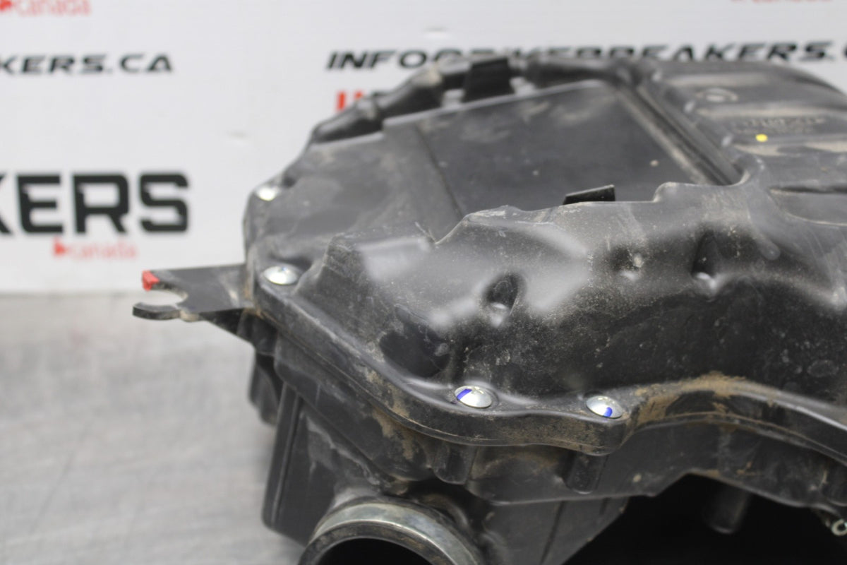 23-26 KAWASAKI NINJA ZX4RR AIRBOX AIR INTAKE FILTER BOX BB872