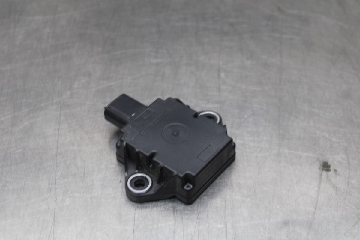 24-25 SUZUKI GSXR1000 OEM ABS TRACTION MODULE ECM SENSOR  BB767