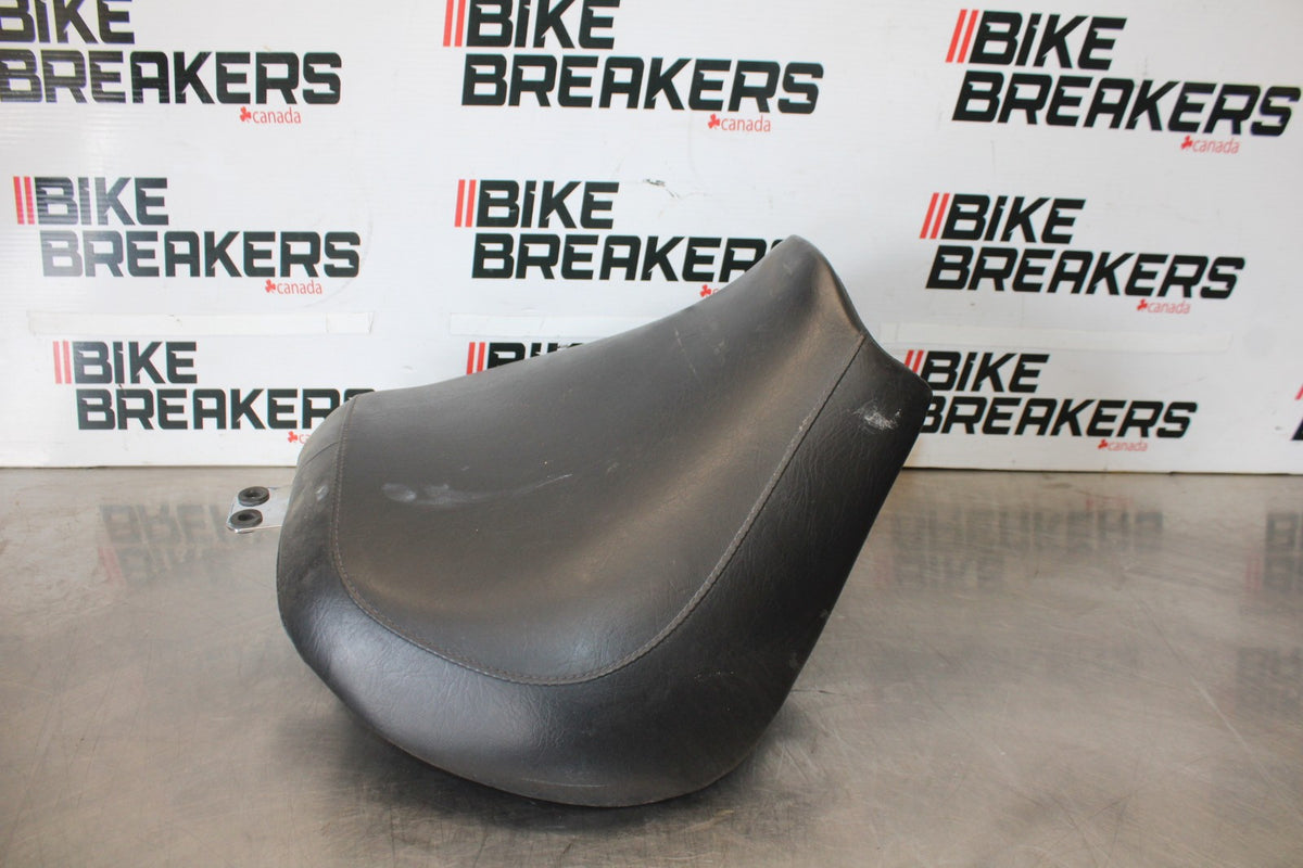07 SUZUKI BOULEVARD M50 FRONT DRIVERS SEAT BB897