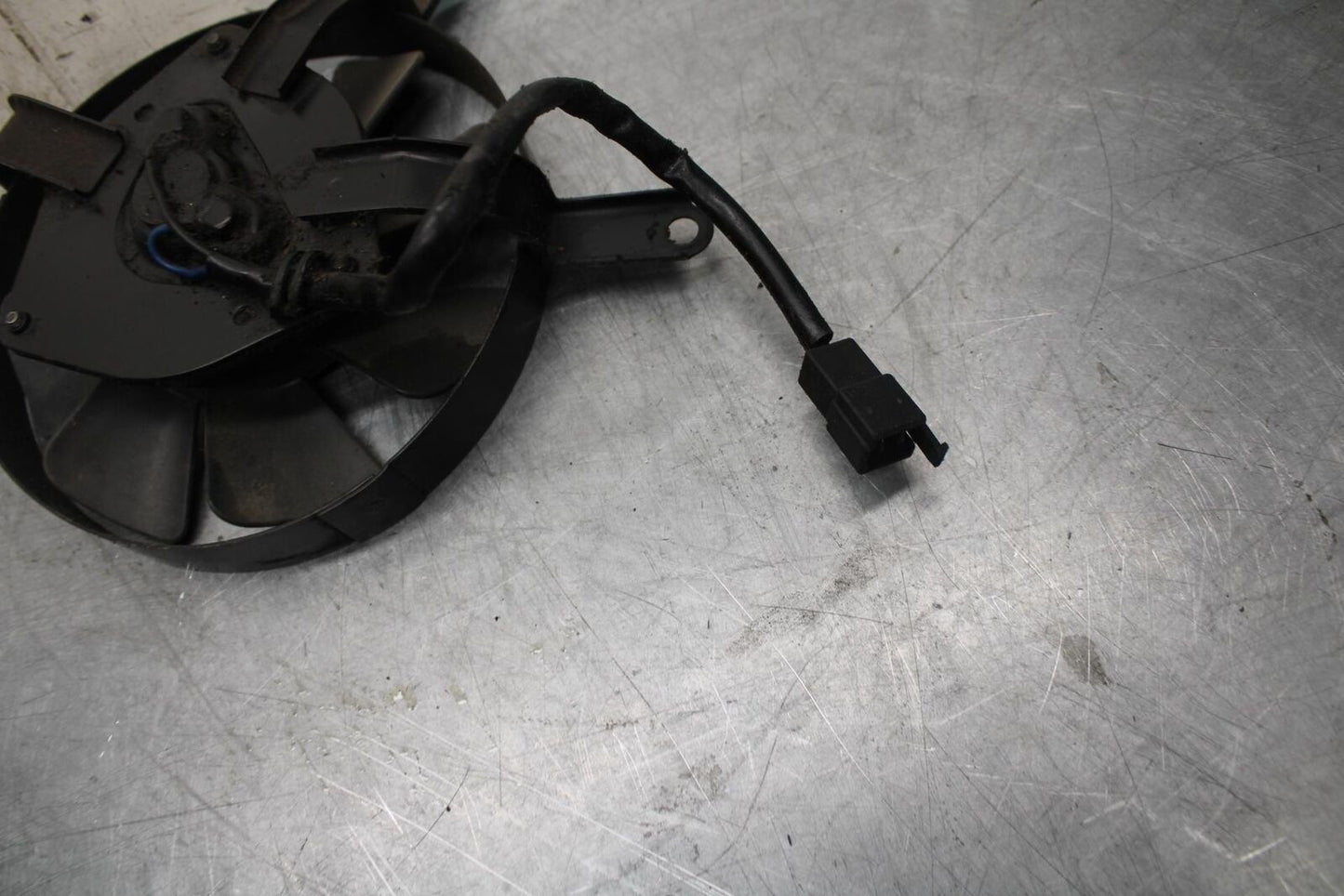 1998 Suzuki TL1000S ENGINE RADIATOR COOLING FAN BB508