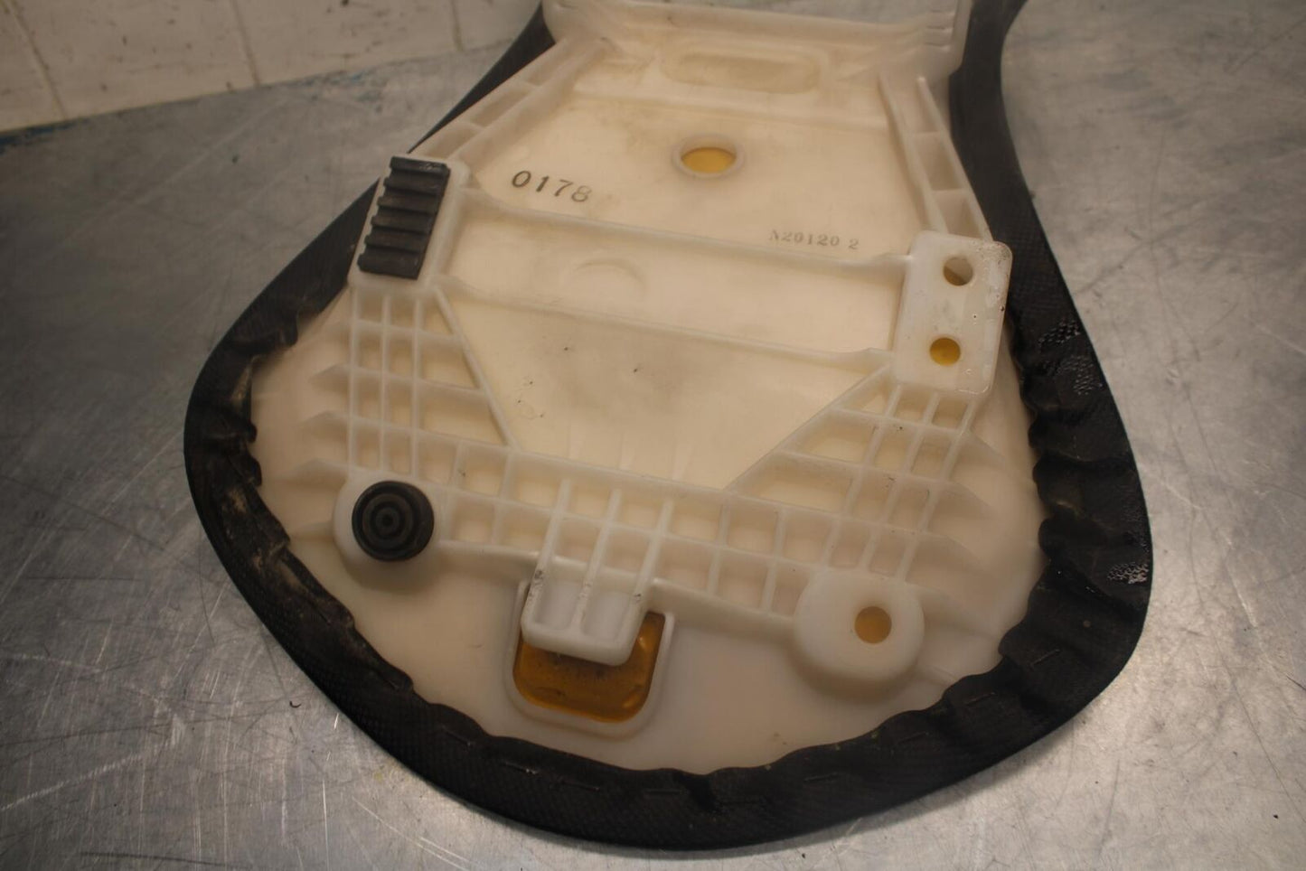 07-08 KAWASAKI NINJA ZX6R FRONT DRIVERS SEAT PAD SADDLE  53066-0178-MA BB456