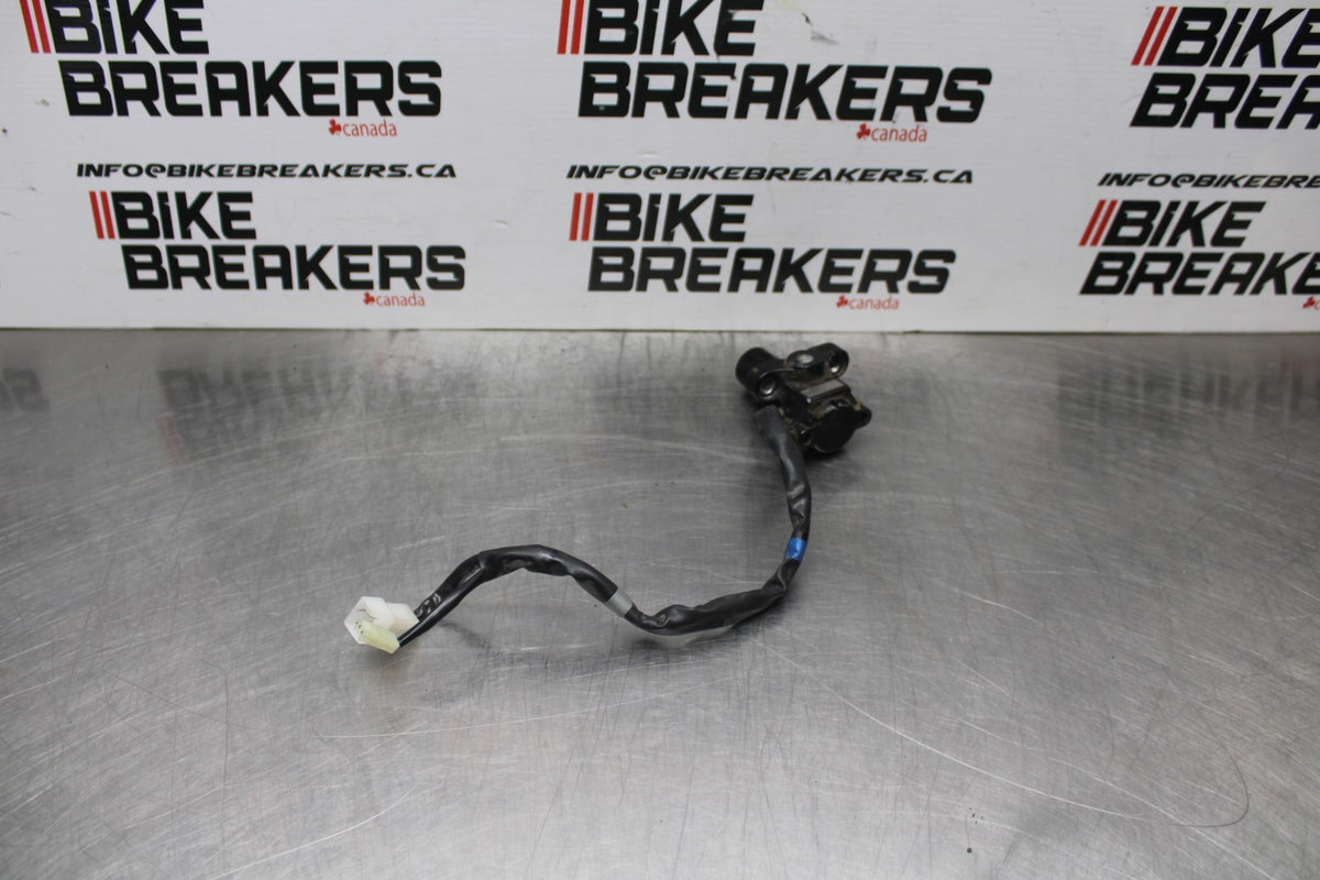 22-25 YAMAHA YZF R7 IGNITION LOCK NO KEY BB850