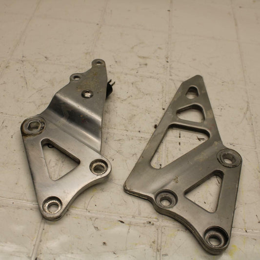 88 SUZUKI GSXR750 LEFT RIGHT REARSET REAR SET DRIVER PEG BRACKETS MOUNTS BB18