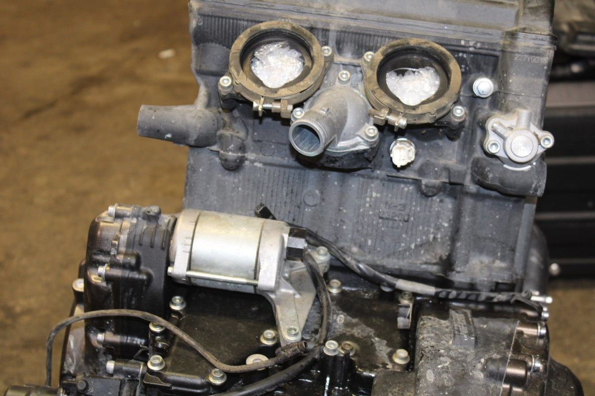 18 YAMAHA SUPER TENERE ENGINE MOTOR BB832