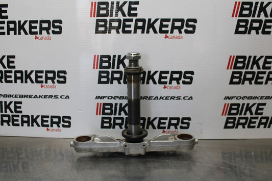 03-08 KAWASAKI VULCAN 1600 FRONT FORKS CLAMP LOWER TRIPLE TREE STEM BB196