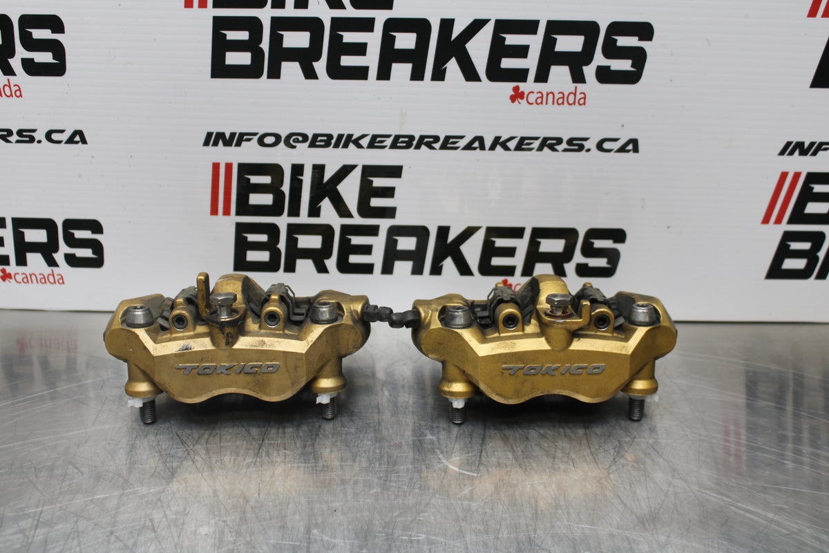 04-05 KAWASAKI NINJA ZX10R RIGHT LEFT FRONT BRAKE CALIPER SET  BB163
