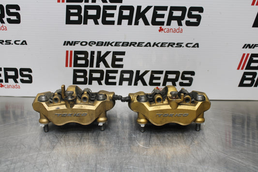 04-05 KAWASAKI NINJA ZX10R RIGHT LEFT FRONT BRAKE CALIPER SET  BB163