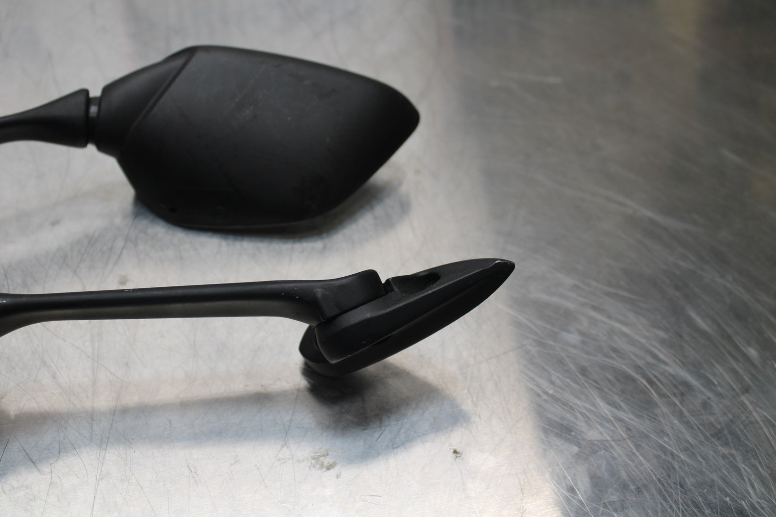 19 YAMAHA YZF R3 REAR VIEW MIRROR SET PAIR MIRRORS BB378