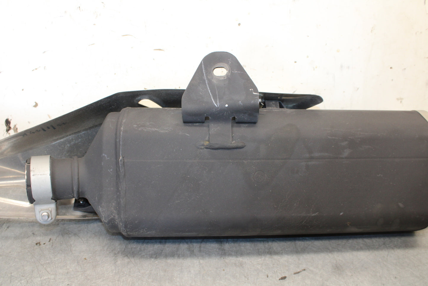 18-23 KAWASAKI NINJA 400 EXHAUST PIPE MUFFLER SLIP ON CAN SILENCER BB660