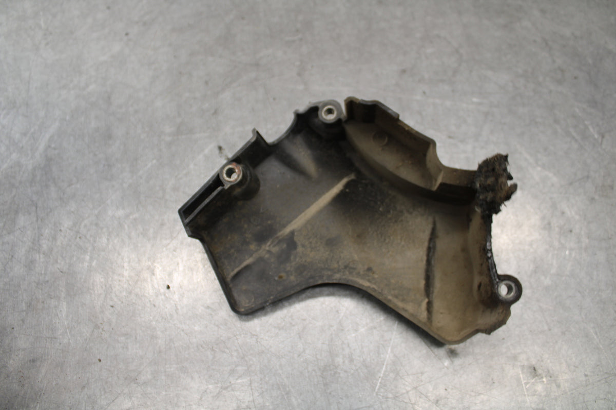 09-15 YAMAHA FZ6R ENGINE SPROCKET COVER BB686