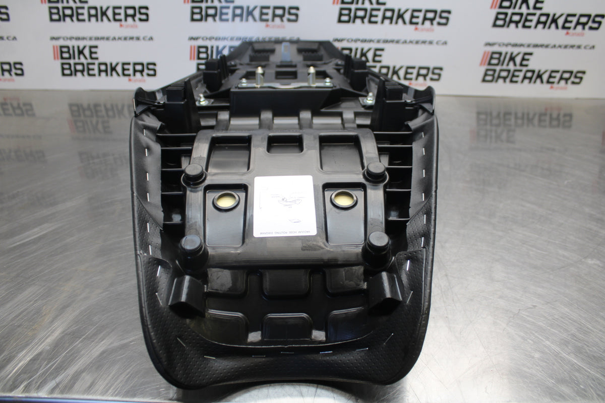 23-24 KAWASAKI NINJA ZX14R NEW TAKE OFF!! FRONT REAR SEAT SADDLE BB169