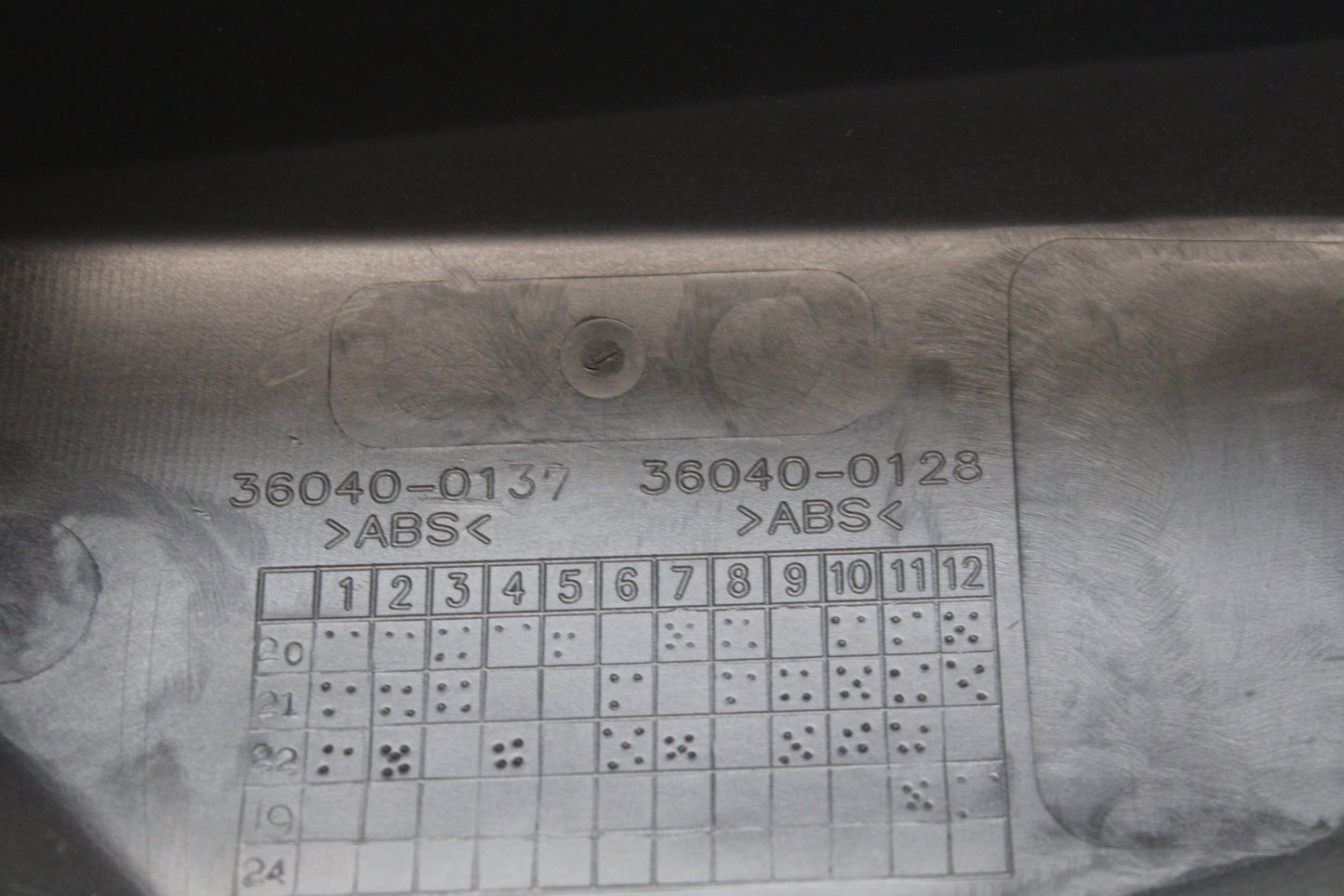 23-24 KAWASAKI NINJA ZX14R RIGHT REAR BACK TAIL FAIRING COWL SHROUD BB169