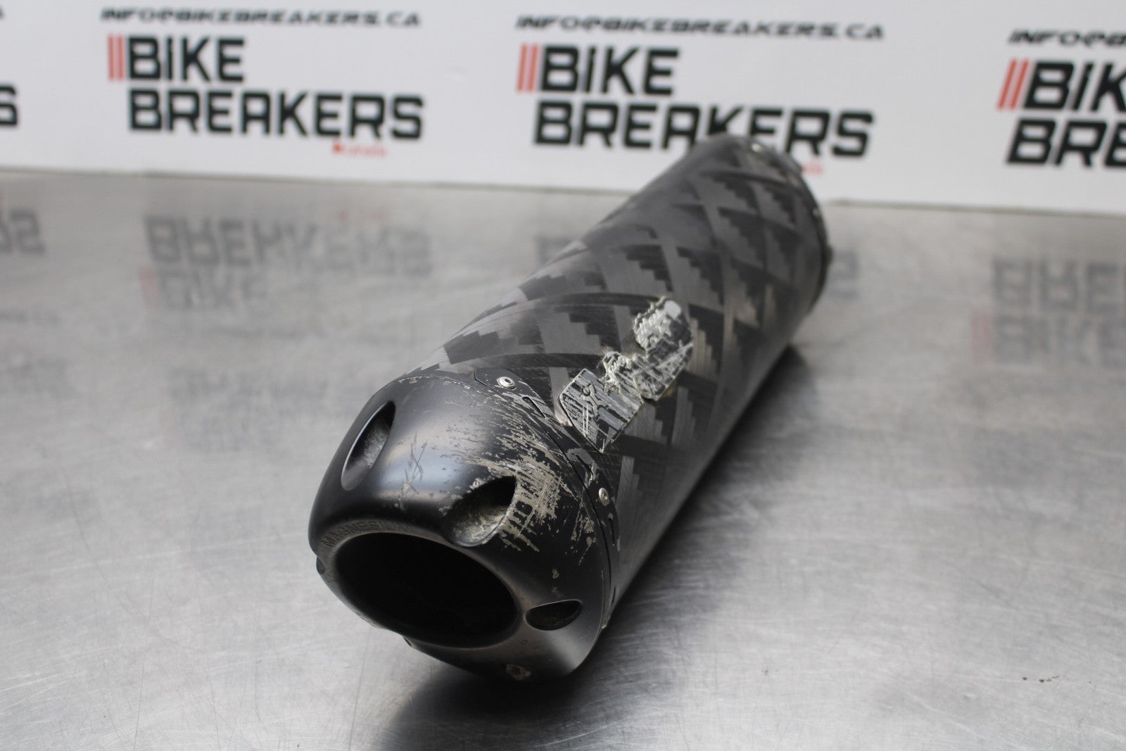 11-22 SUZUKI GSXR 600  TWO BROTHERS EXHAUST PIPE MUFFLER SLIP ON SILENCER BB193