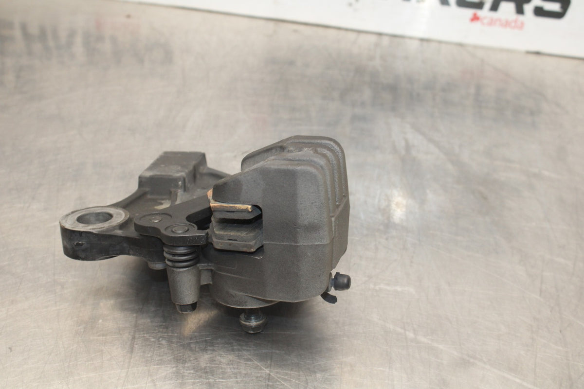 08 KAWASAKI NINJA 650 EX650 REAR BACK BRAKE CALIPER W MOUNT BRACKET BB797