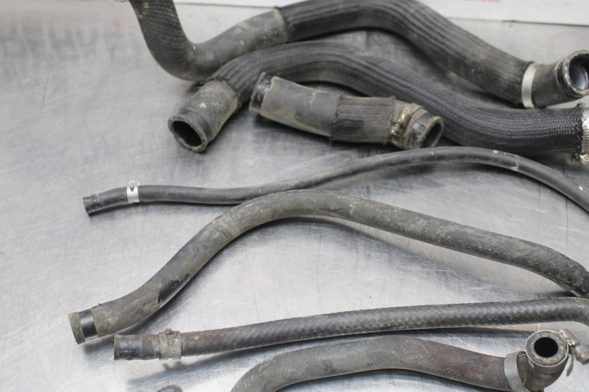 04-05 SUZUKI GSXR600 RADIATOR HOSES ENGINE COOLANT WATER PIPES HOSE SET BB792